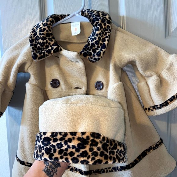 SUPER CUTE Pea coat and Hat Set 12mo - Picture 4 of 5